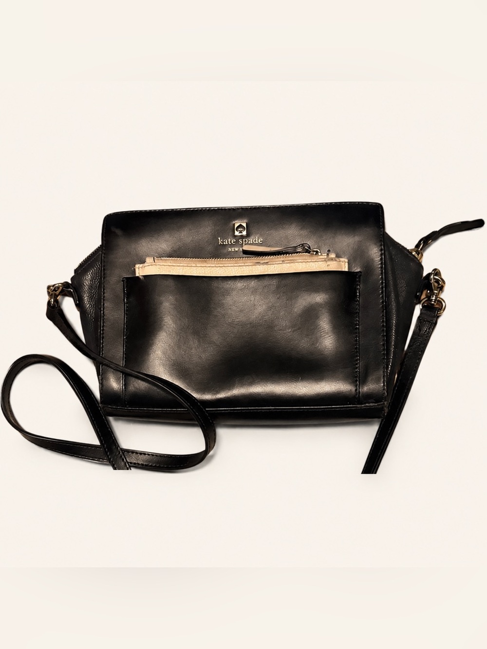kate spade vintage Black Crossbody with Cream Zip Accent Adelia bag